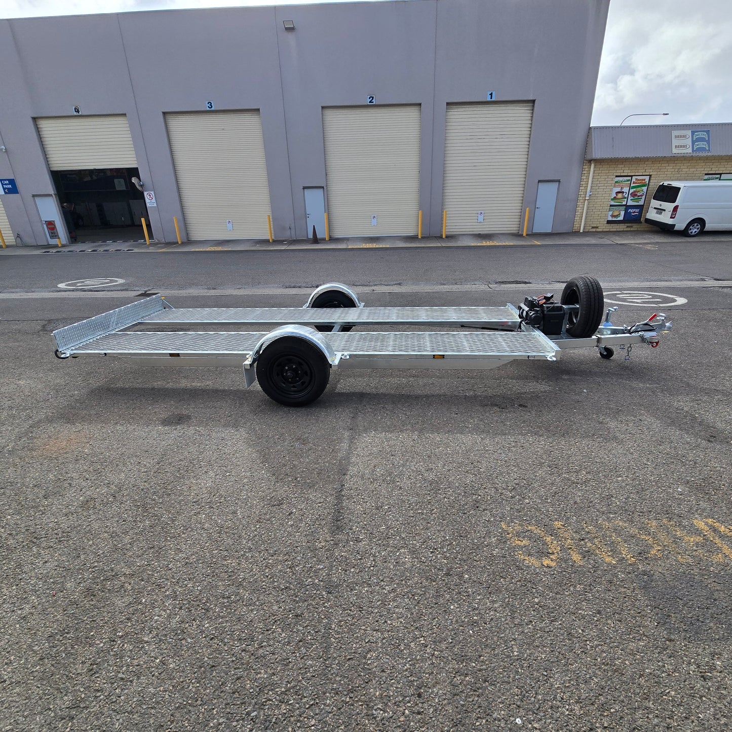 Gold Platinum Tilt Trailer - Single Axle - 2222 kg