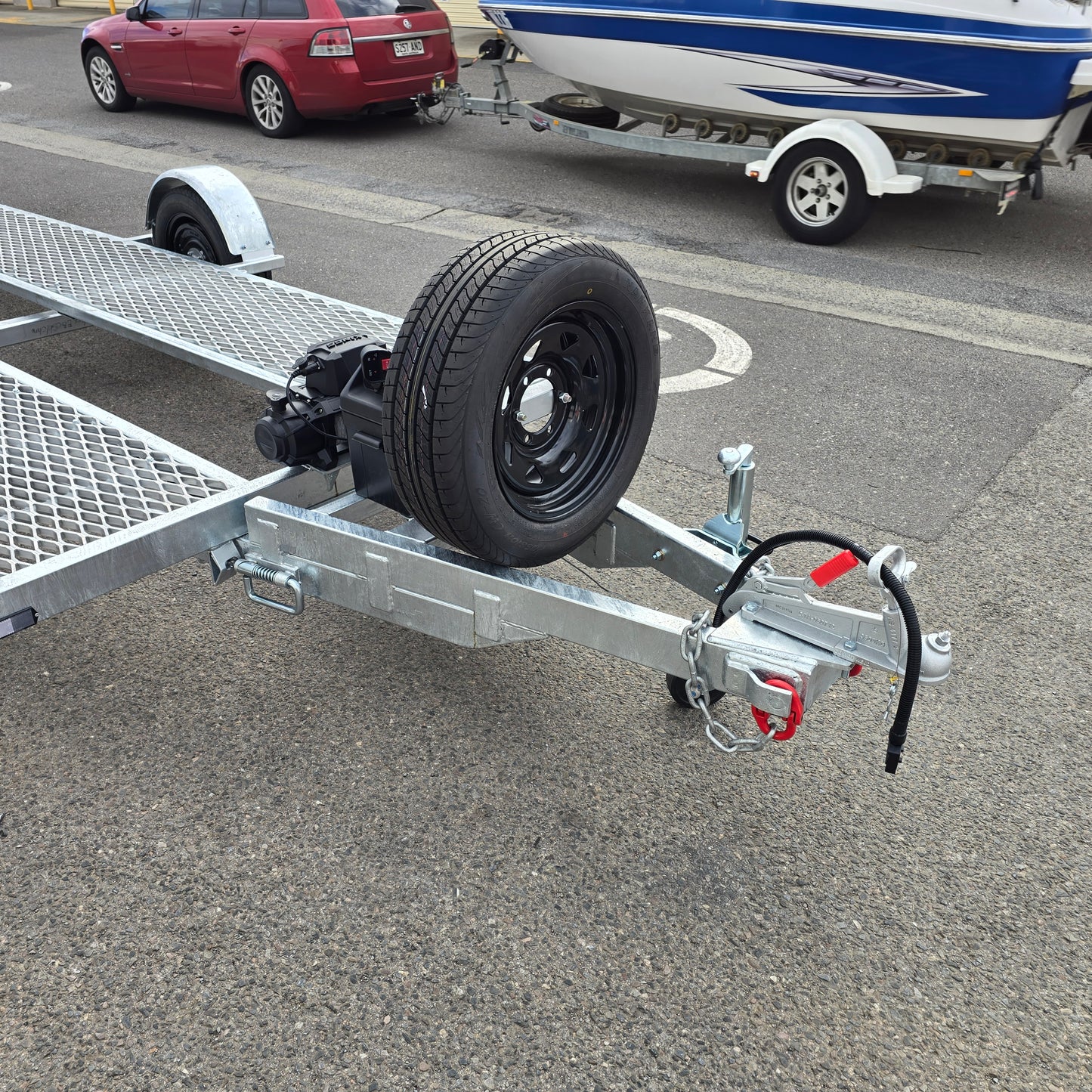 Gold Platinum Ultra Low Tilt Trailer - Single Axle - 2000 kg