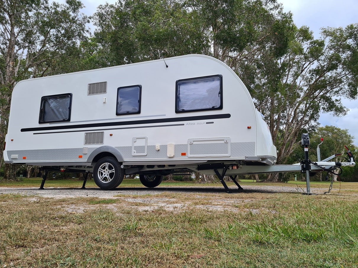 Levelling - Redfoot - Electric ‘Stabilisation’ for Caravans (Installation Included)