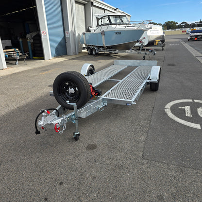Gold Platinum Ultra Low Tilt Trailer - Single Axle - 2222 kg