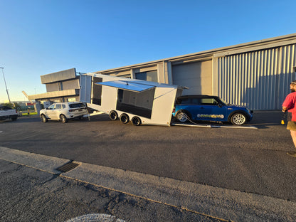 Zero Degree Loading Ramp Enclosed Car Carrier