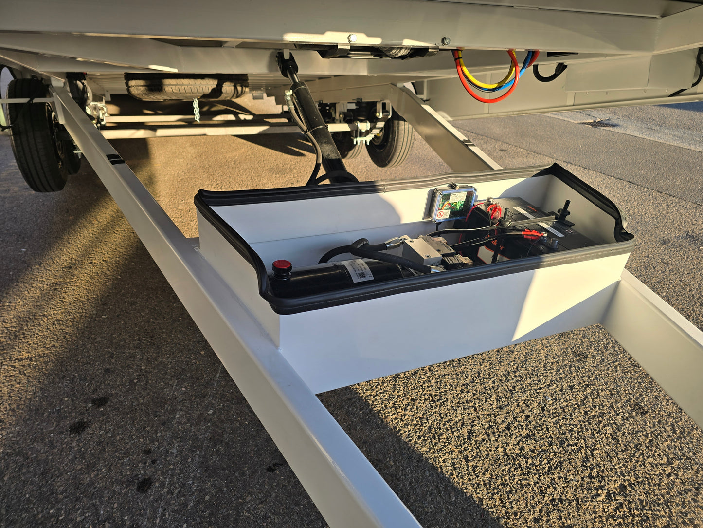 Zero Degree Loading Ramp Enclosed Car Carrier
