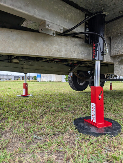 Levelling - Redfoot - Hydraulic ‘AutoLift’ for Caravans (Installation Included)