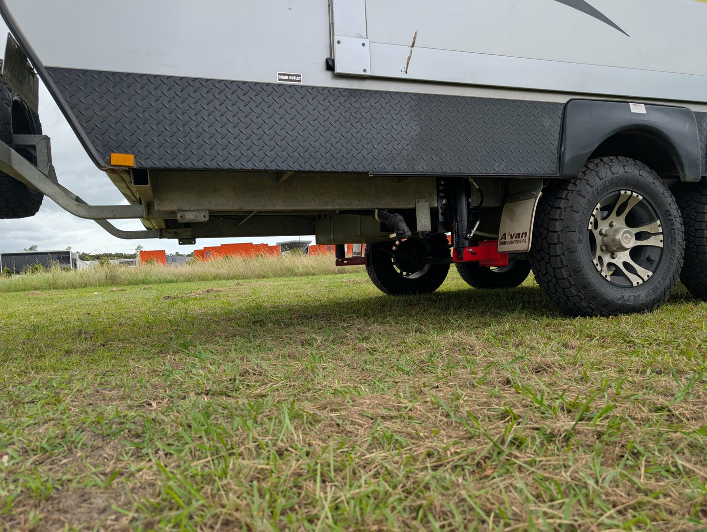 Levelling - Redfoot - Hydraulic ‘AutoLift’ for Caravans (Installation Included)
